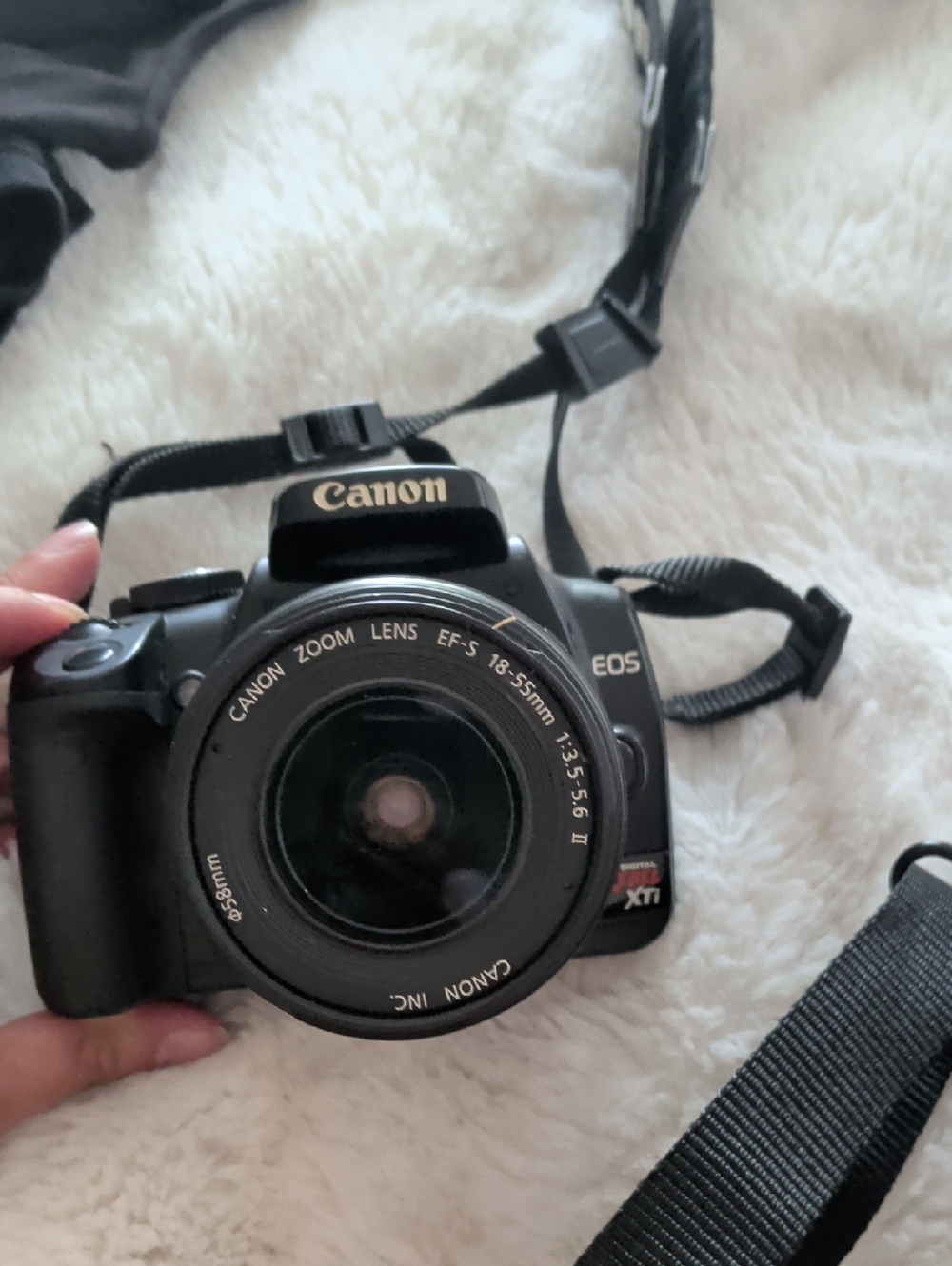 Canon Black DSLR Camera with 18-55mm Zoom Lens